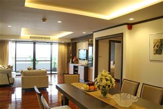 3 bedroom family suite for rent at Mayfair Garden Apartment  - Condominium - Khlong Toei - Asoke
